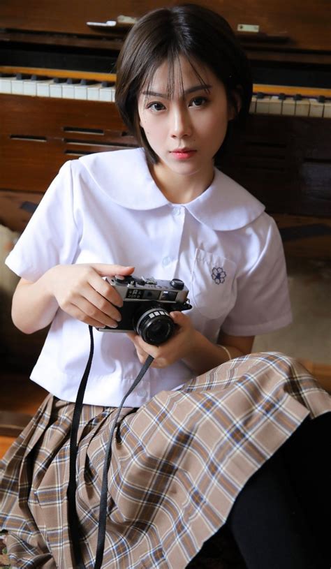 曼联两人本月仍可能离队！曝不买中场原因，强留新帝星有特别计划